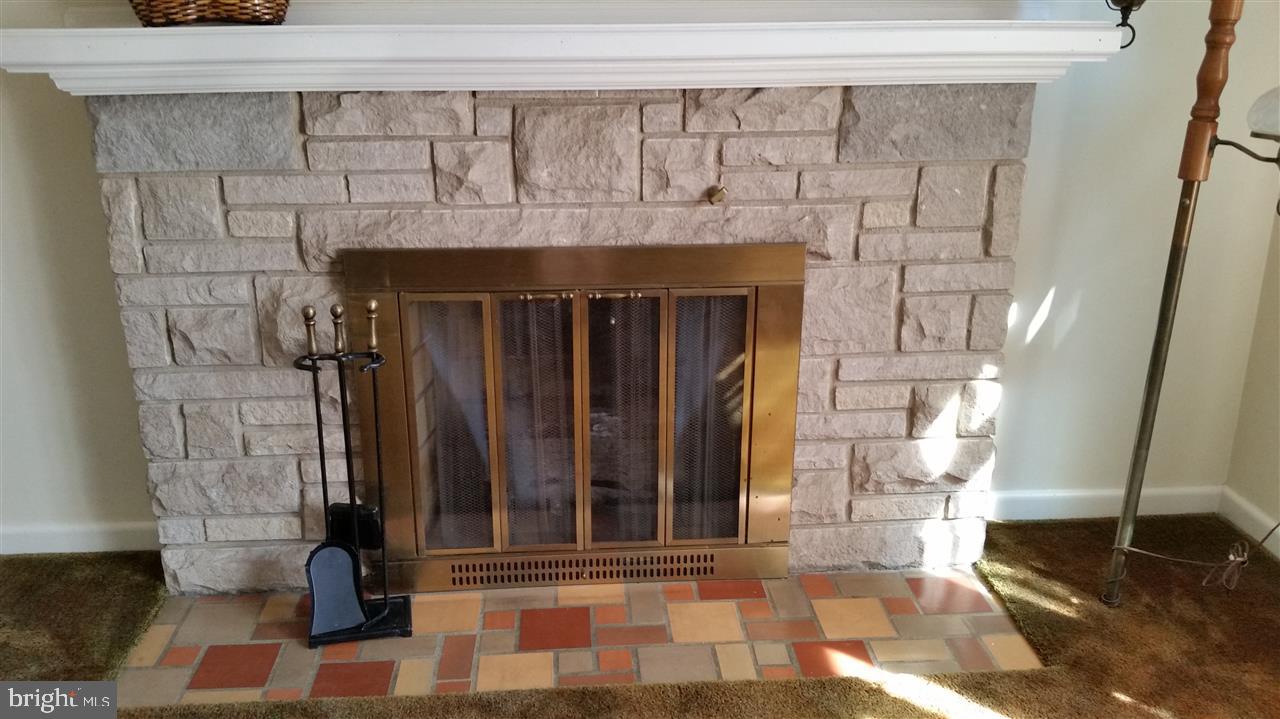 478 Locust Grove Road York, PA 17402 - Photo 11 of 25 Gallery Image 11