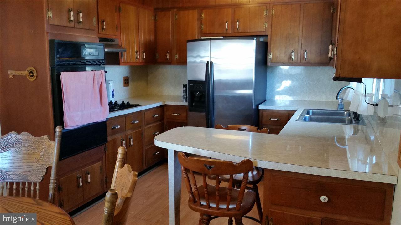 478 Locust Grove Road York, PA 17402 - Photo 14 of 25 Gallery Image 14