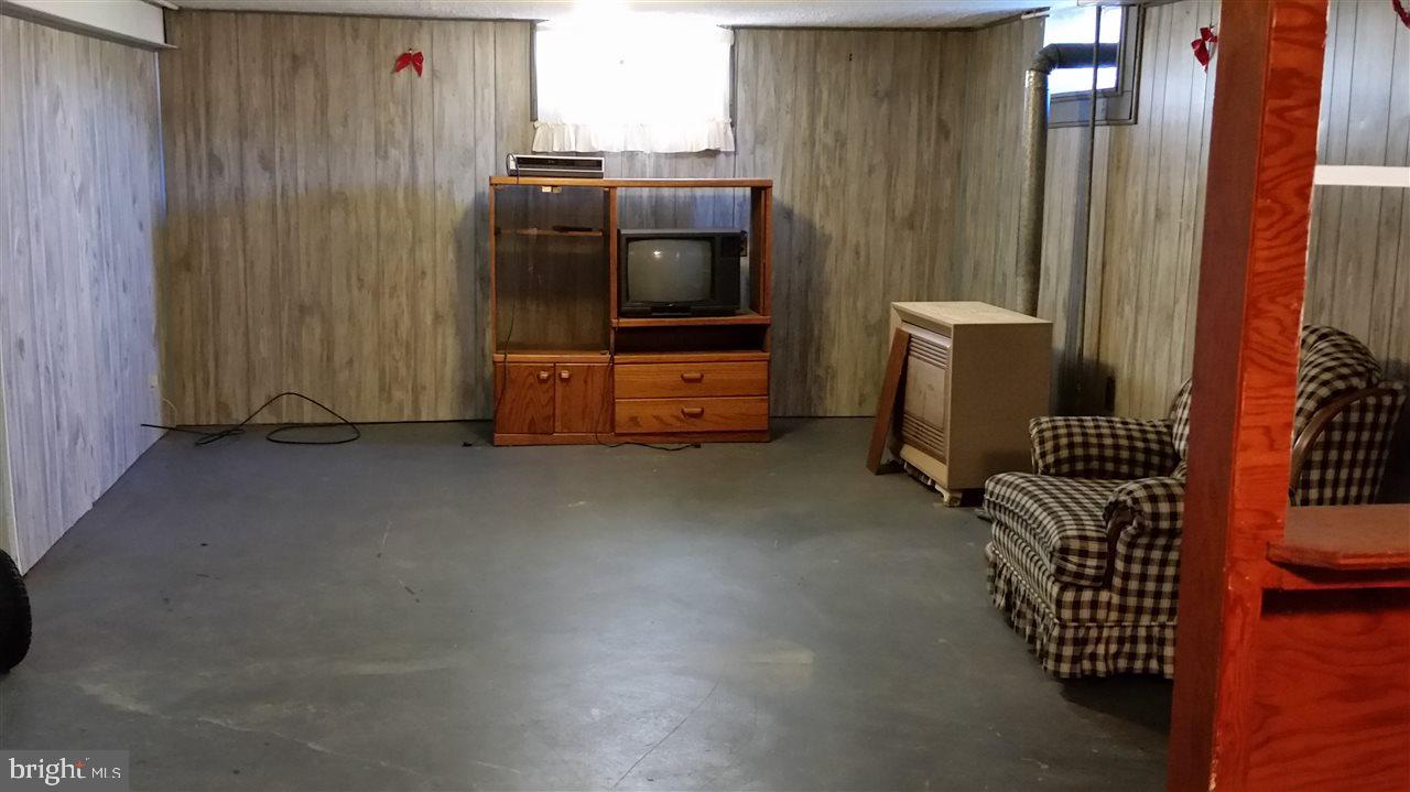 478 Locust Grove Road York, PA 17402 - Photo 20 of 25 Gallery Image 20