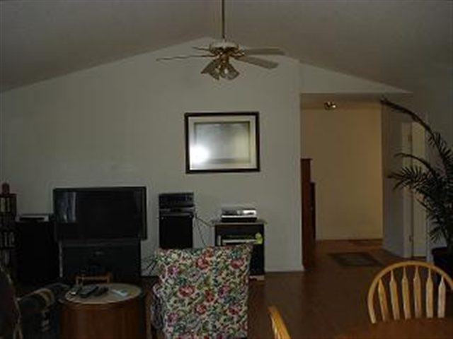 431 East Victor Hill Road Duncan, SC 29334 - Photo 5 of 18