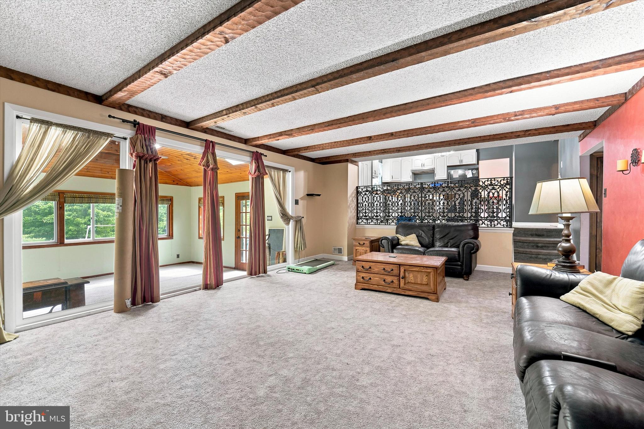 190 Twining Ford Road Richboro, PA 18954 - Photo 12 of 39 Family Room