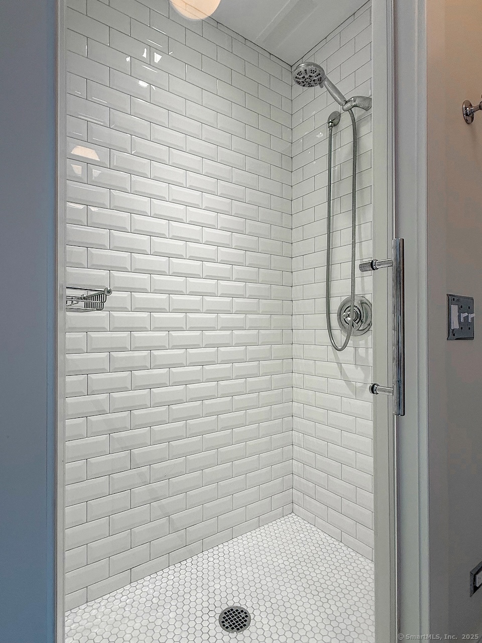 30 Knibloe Hill Road Sharon, CT 06069 - Photo 28 of 32 a bathroom with a shower