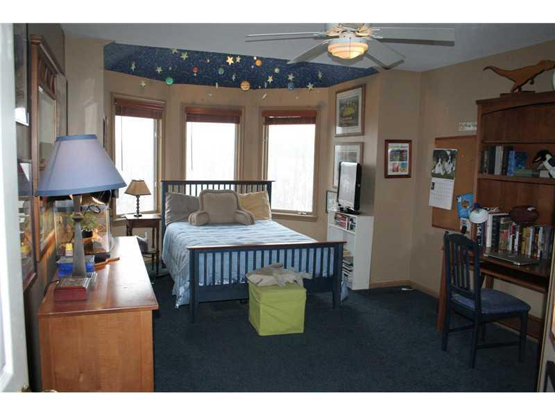 220 Timber Ridge Road Pittsburgh, PA 15238 - Photo 10 of 21 Bedroom.