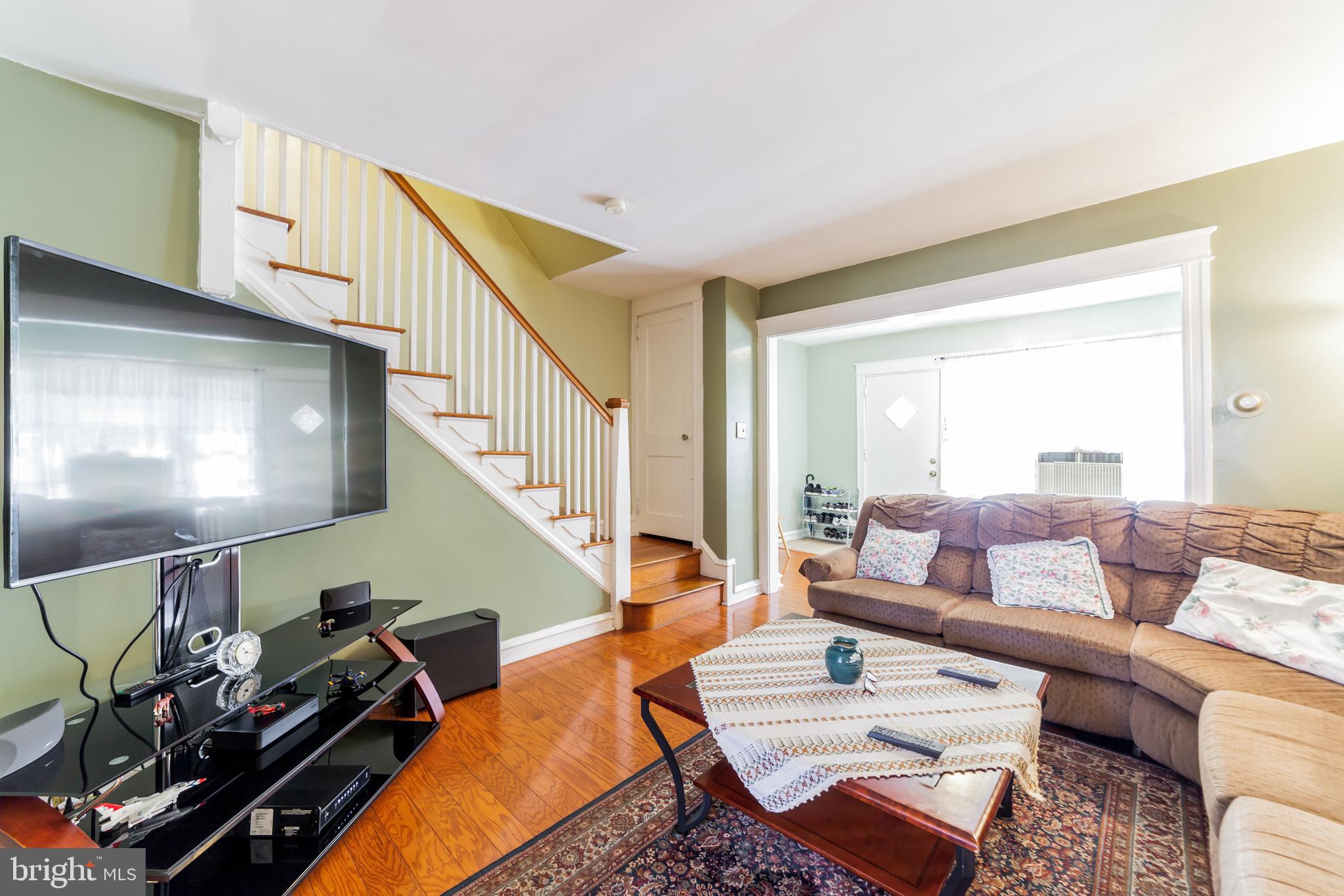 250 Kent Road Upper Darby, PA 19082 - Photo 5 of 29