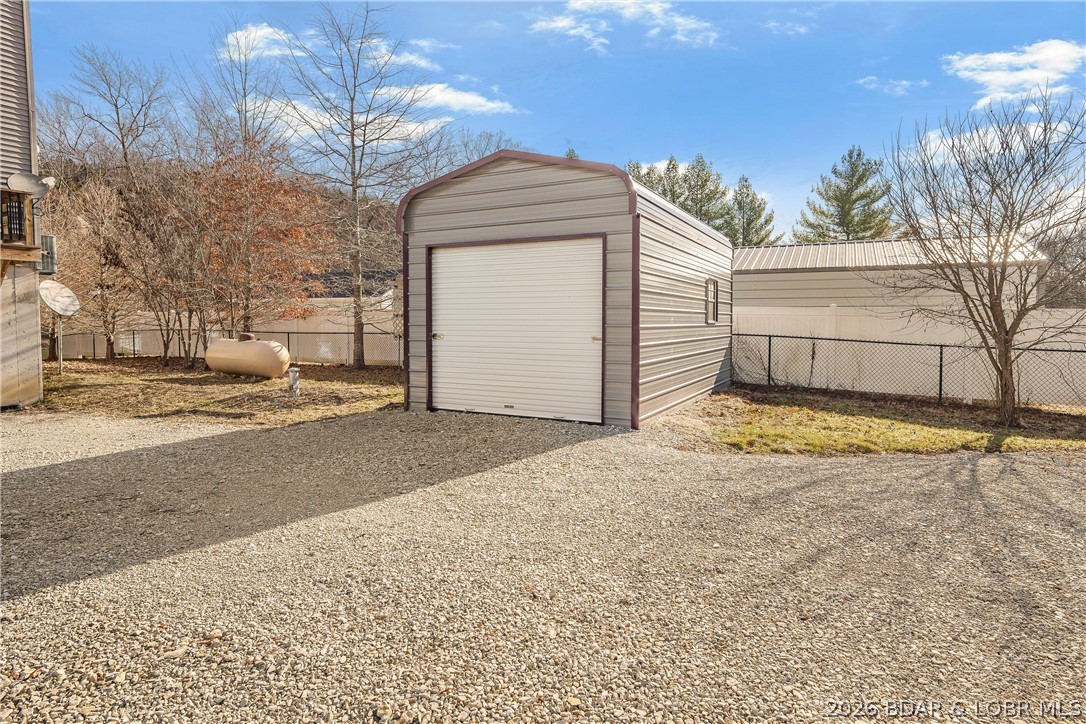 16100 Channel Lane Henley, MO 65040 - Photo 16 of 71