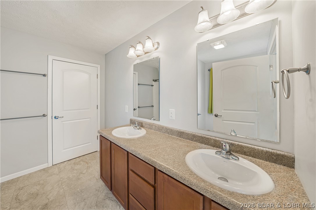 16100 Channel Lane Henley, MO 65040 - Photo 38 of 71