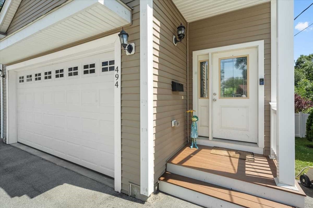494 Hamilton Street, Unit 494 Worcester, MA 01604 - Photo 2 of 34