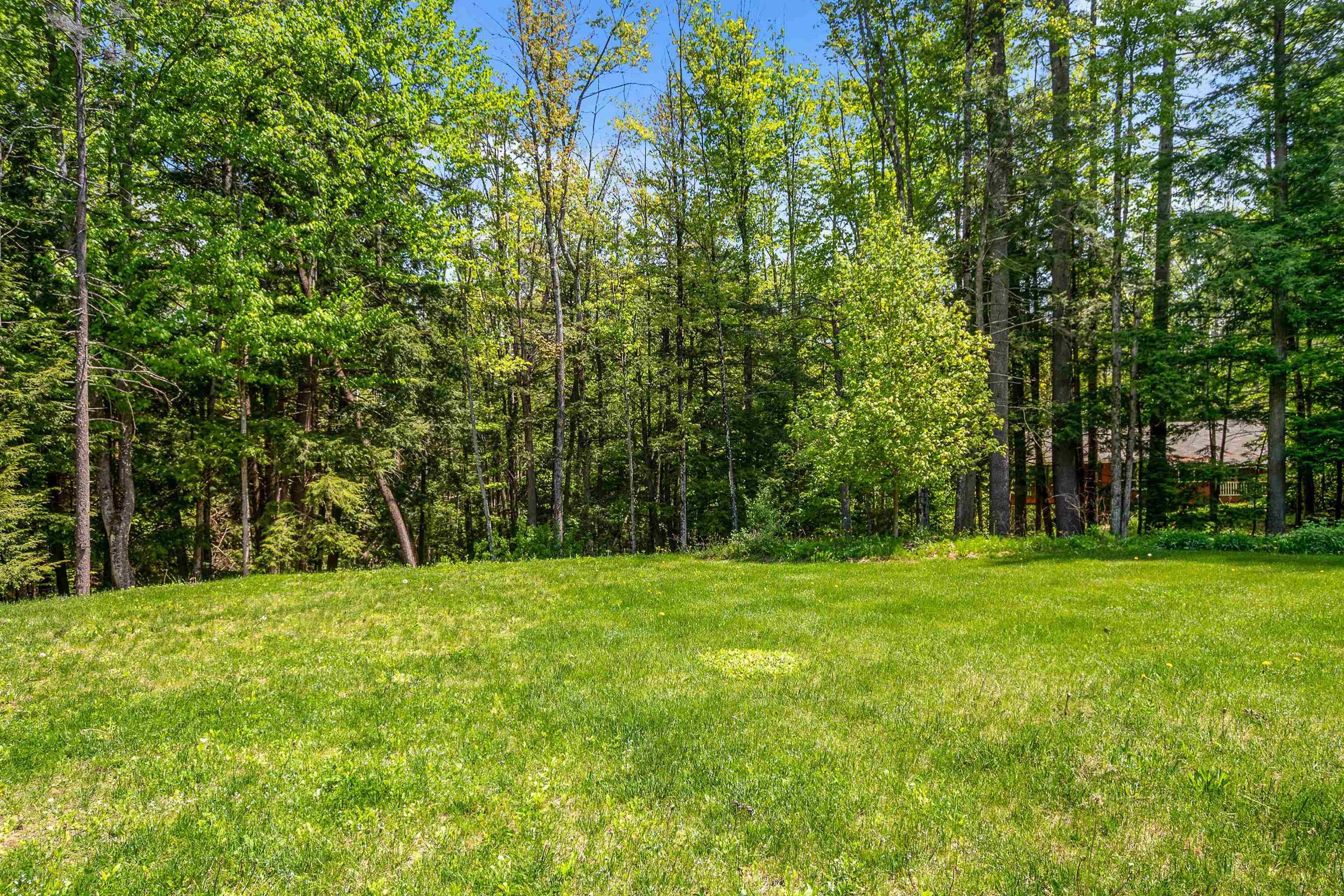 146 Sugarhouse Road New London, NH 03257 - Photo 17 of 30 Gallery Image 17