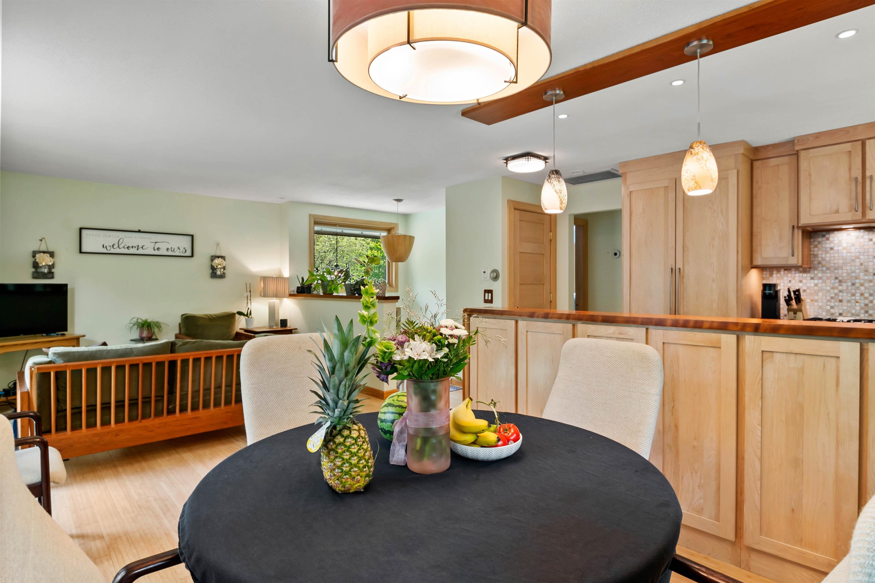 146 Sugarhouse Road New London, NH 03257 - Photo 5 of 30 Gallery Image 5