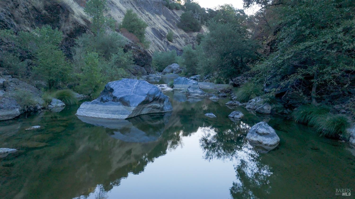 29810 River Road Cloverdale, CA 95425 - Photo 11 of 32