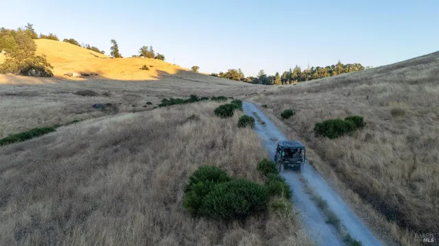 $6,950,000 | 29810 River Road, Cloverdale, CA 95425