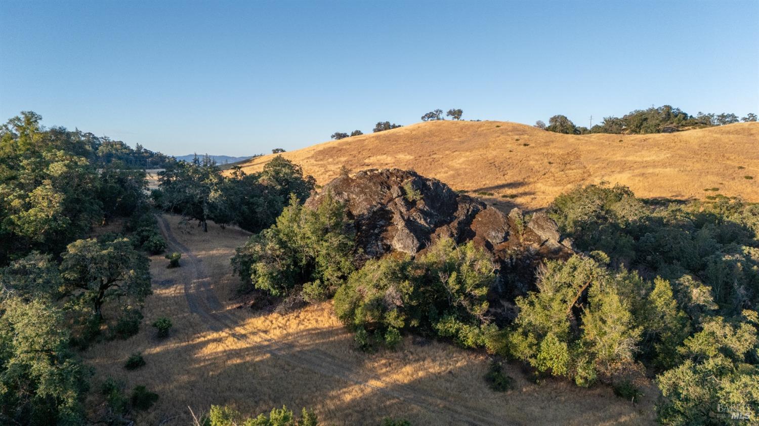 29810 River Road Cloverdale, CA 95425 - Photo 25 of 32