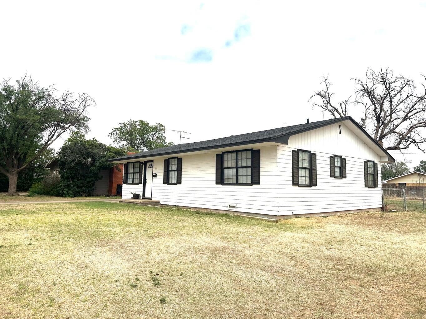 300 Amarillo Street Plainview, TX 79072 - Photo 13 of 13 13
