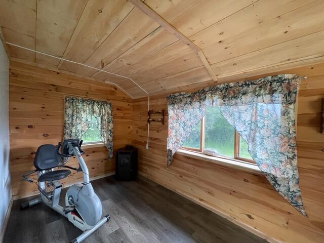283 Gray Hill Road Dover-Foxcroft, ME 04426 - Photo 4 of 23