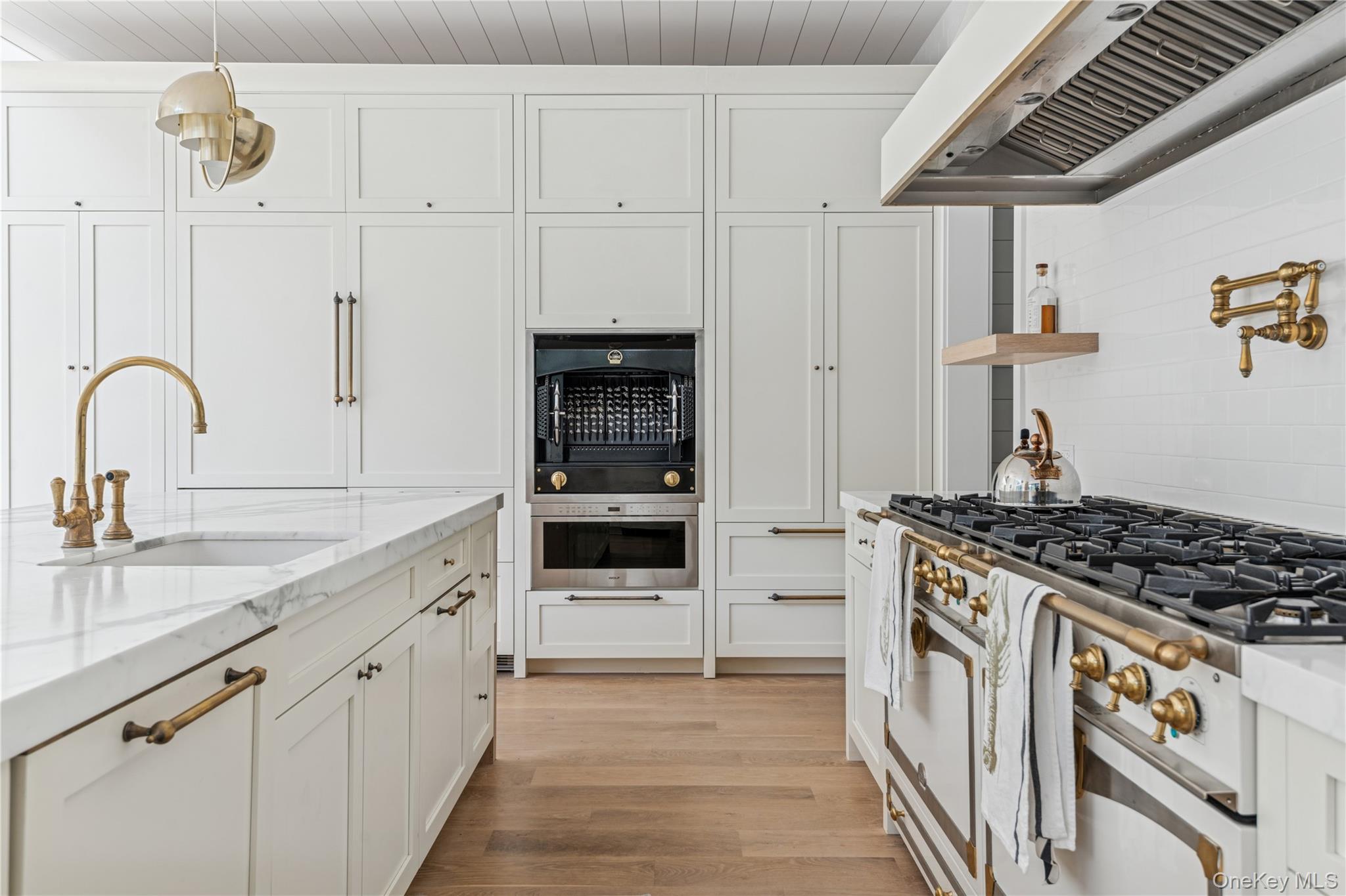 780 Sagg Road Sagaponack, NY 11962 - Photo 17 of 47