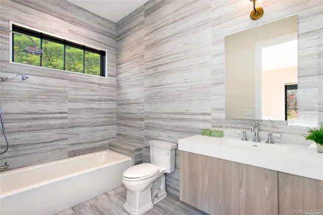 $250,000 | 780 Sagg Road, Sagaponack, NY 11962