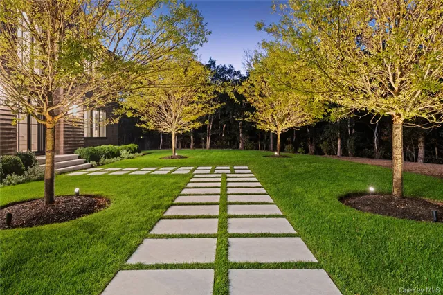 $250,000 | 780 Sagg Road, Sagaponack, NY 11962