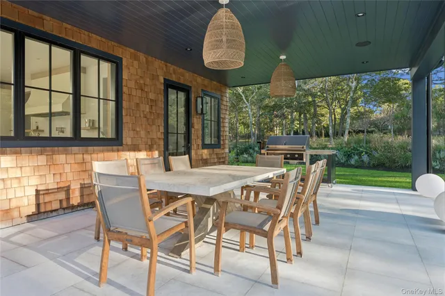 $250,000 | 780 Sagg Road, Sagaponack, NY 11962