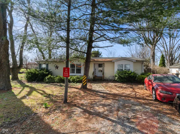 $235,000 | 928 South Broadway Street, Pendleton, IN 46064