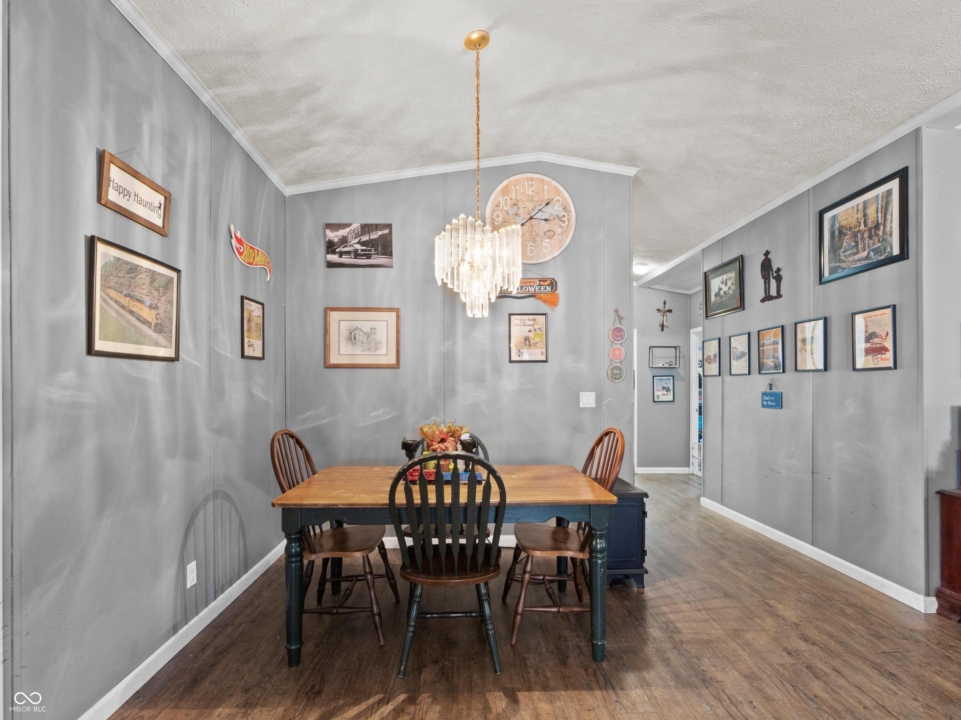 928 South Broadway Street Pendleton, IN 46064 - Photo 7 of 15