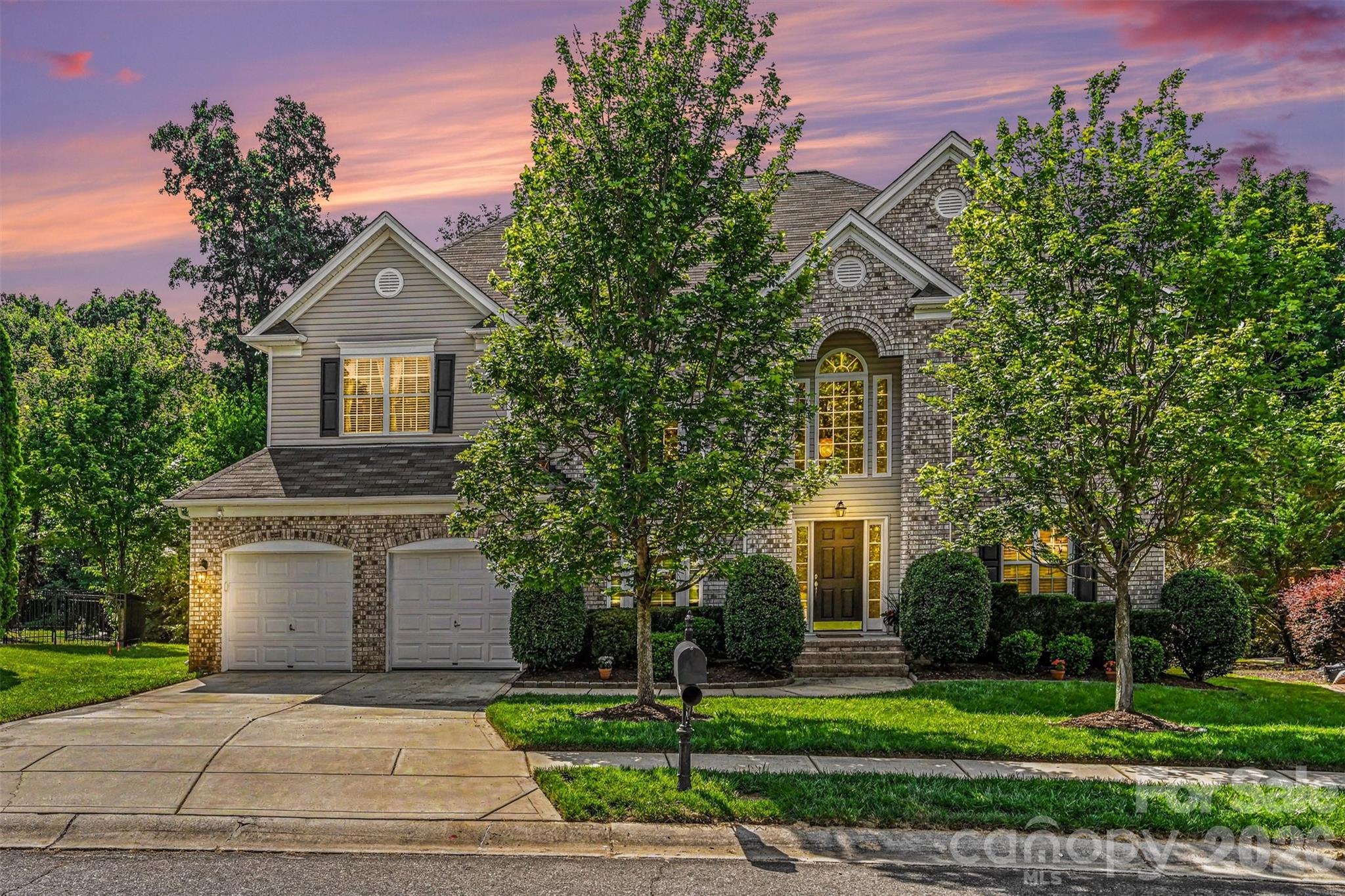 3124 Grandeur Road Charlotte, NC 28269 - Photo 5 of 48