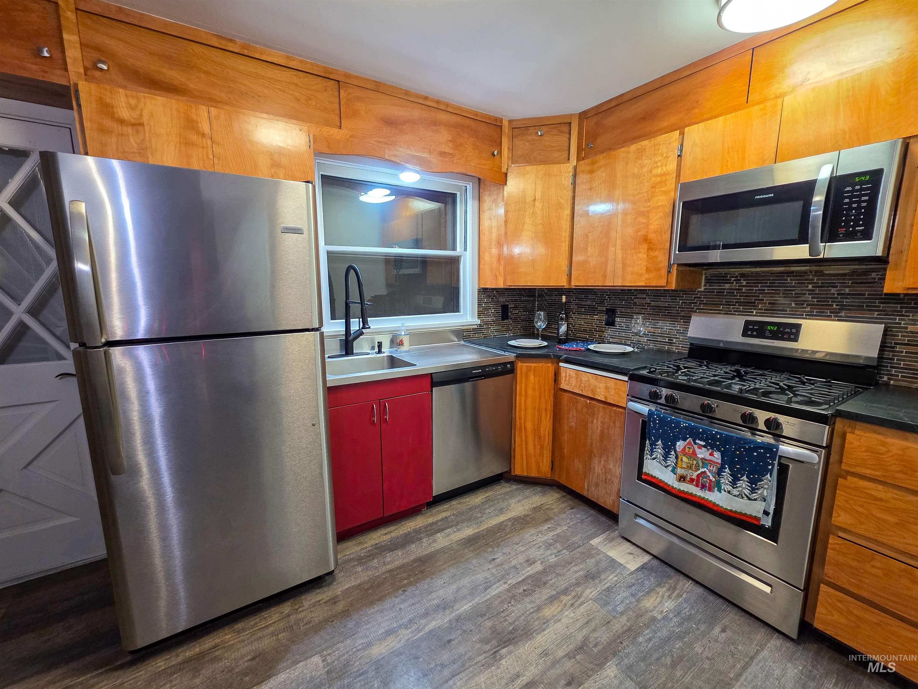 1036 Burrell Avenue Lewiston, ID 83501 - Photo 6 of 24