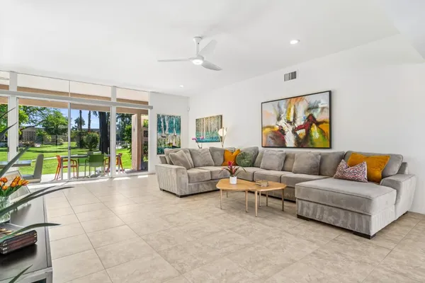 $999,990 | 72229 El Paseo, Unit 1715, Palm Desert, CA 92260