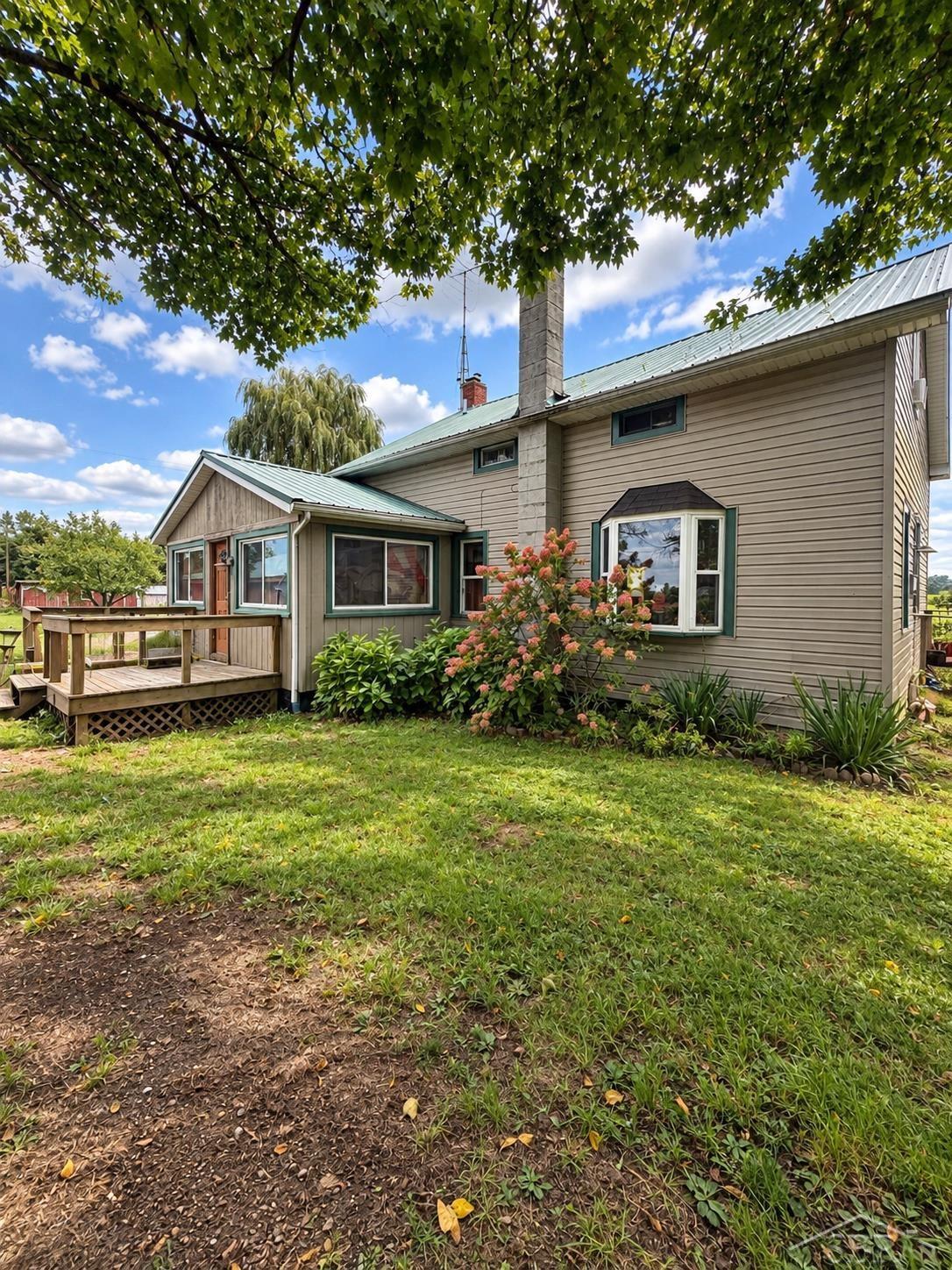 1751 West Card Road Hillsdale, MI 49242 - Photo 3 of 13 50222787-f1b6db71-387c-4cad-8578-bee768c726f1.JPG