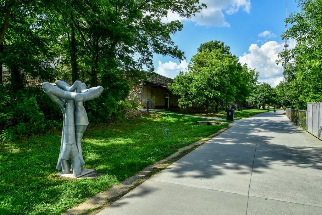 210 Sampson Street Northeast, Unit 5 Atlanta, GA 30312 - Photo 27 of 33 a view of a garden with a fountain