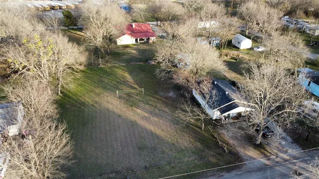 $29,000 | 509 San Antonio Street, Wolfe City, TX 75496