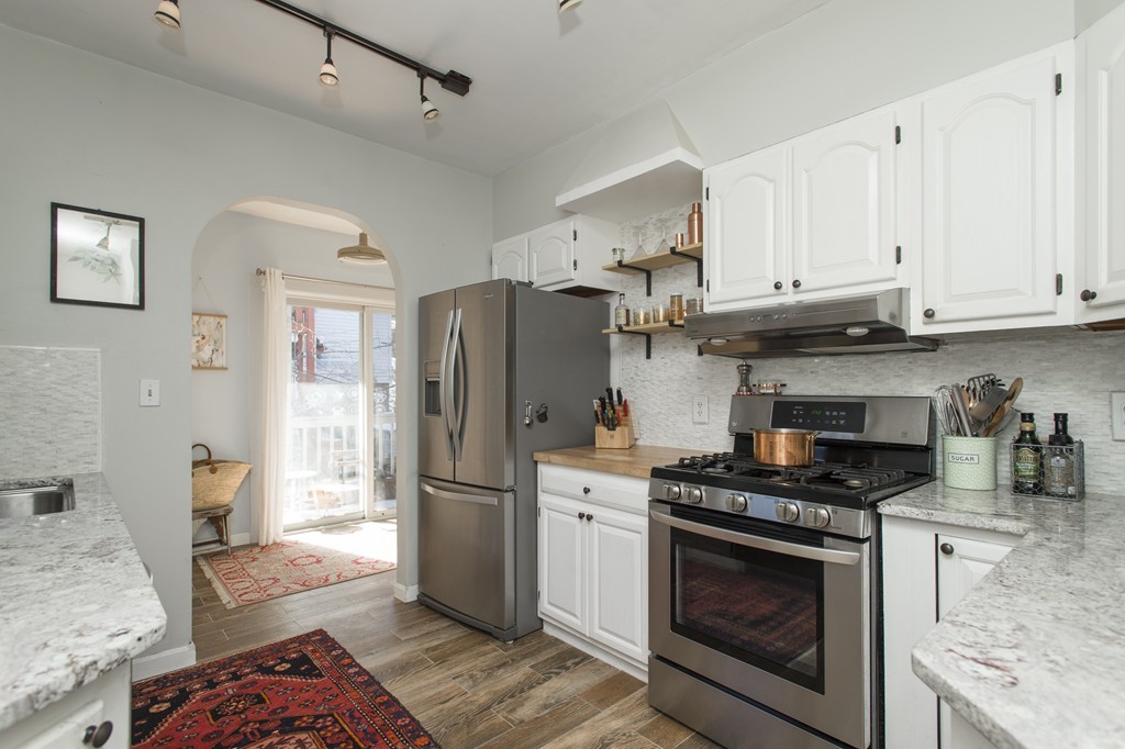 215 Crafts Road, Unit 2 Brookline, MA 02467 - Photo 3 of 13