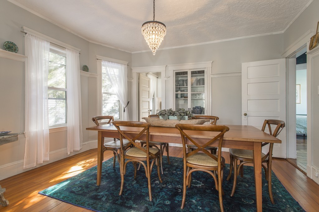 215 Crafts Road, Unit 2 Brookline, MA 02467 - Photo 5 of 13