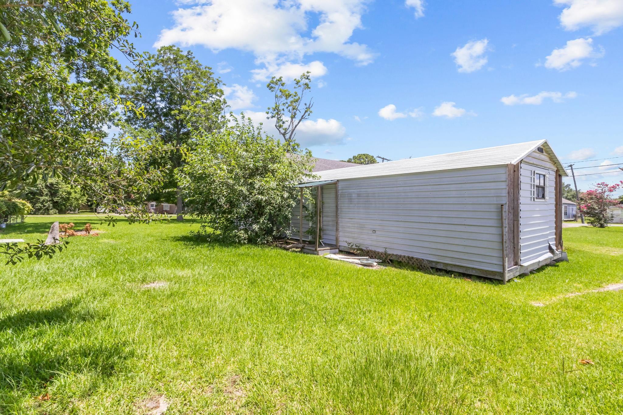 5010 Wilson Street Groves, TX 77619 - Photo 26 of 27
