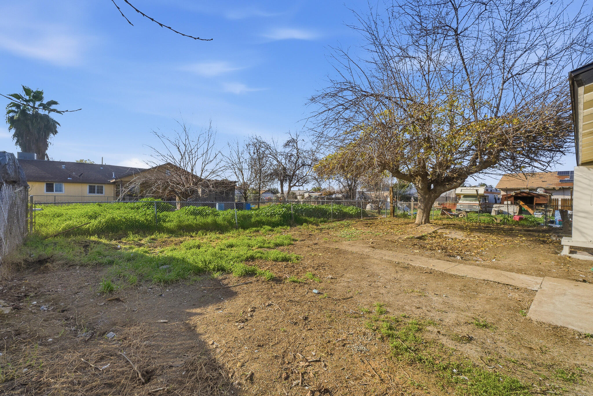 347 South Spring Road Earlimart, CA 93219 - Photo 23 of 25 347 S Spring Road Earlimart-21