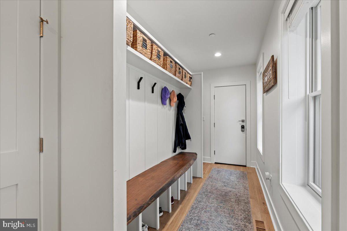 3424 Toone Street Baltimore, MD 21224 - Photo 20 of 87 Entryway