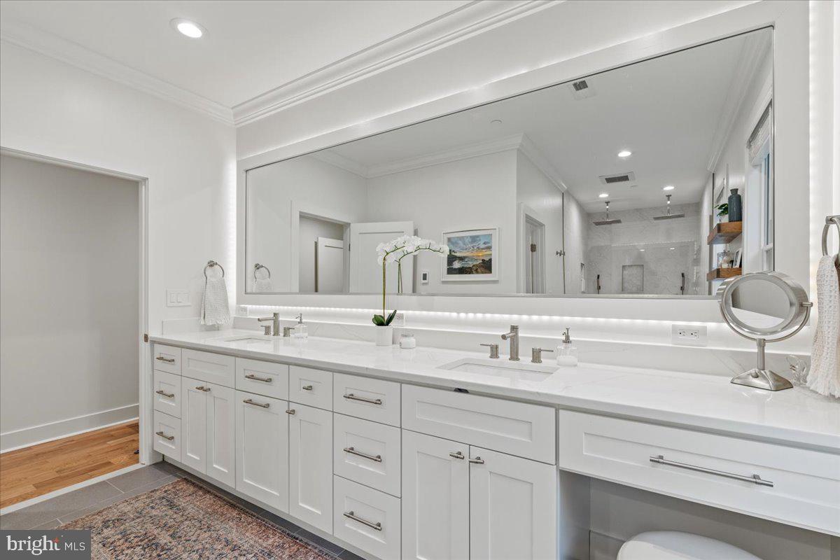 3424 Toone Street Baltimore, MD 21224 - Photo 45 of 87 Primary Bathroom (Full) 4/4