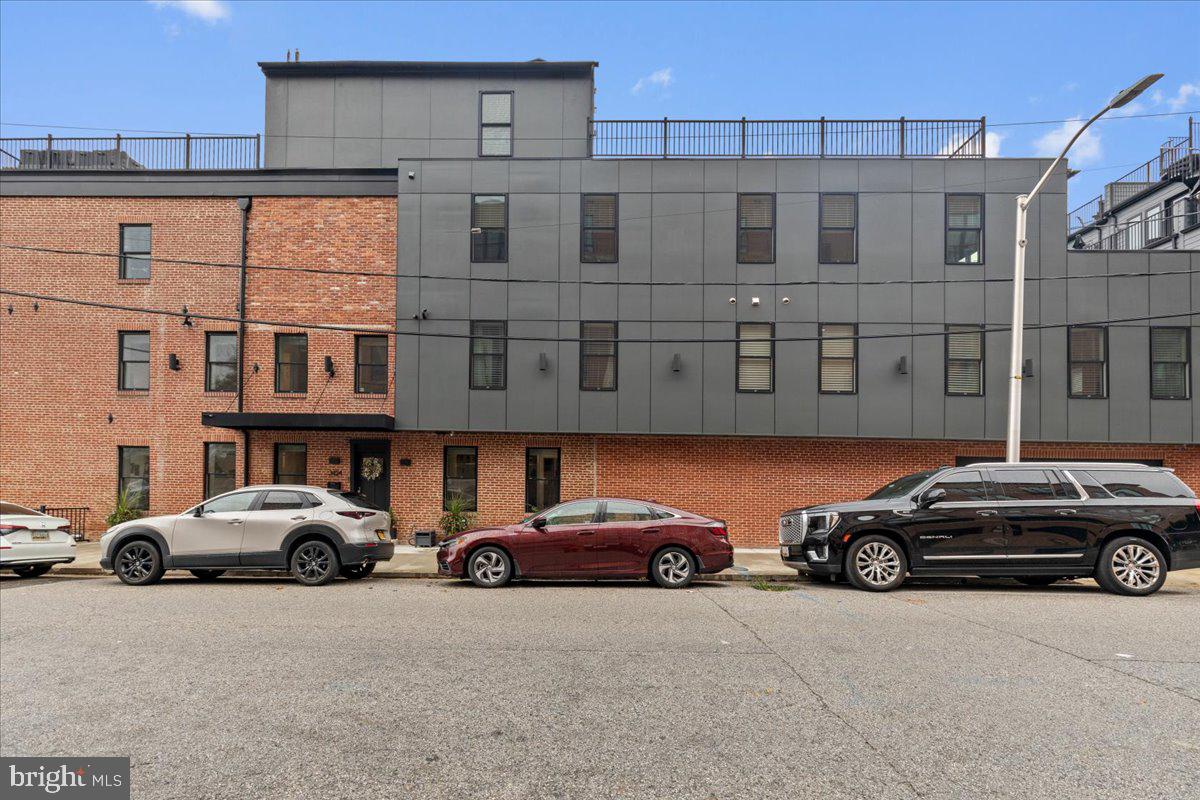 3424 Toone Street Baltimore, MD 21224 - Photo 75 of 87 Side View - Day