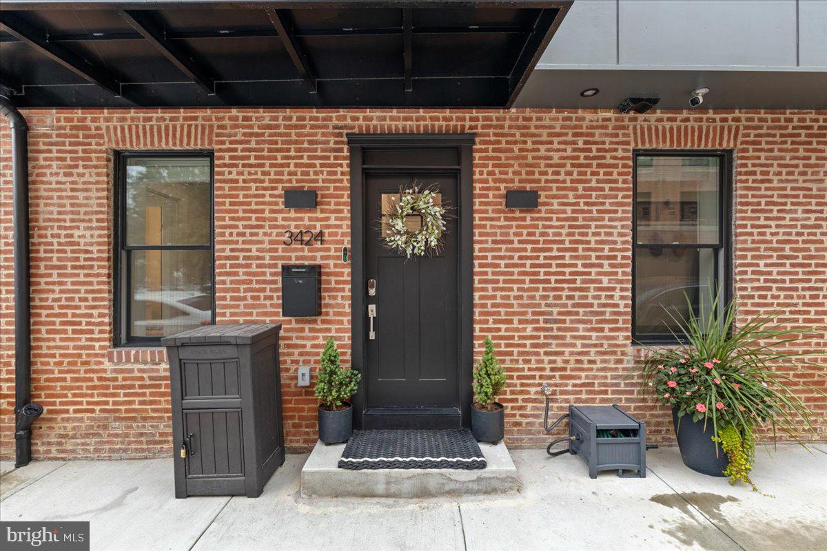 3424 Toone Street Baltimore, MD 21224 - Photo 8 of 87 Front Door