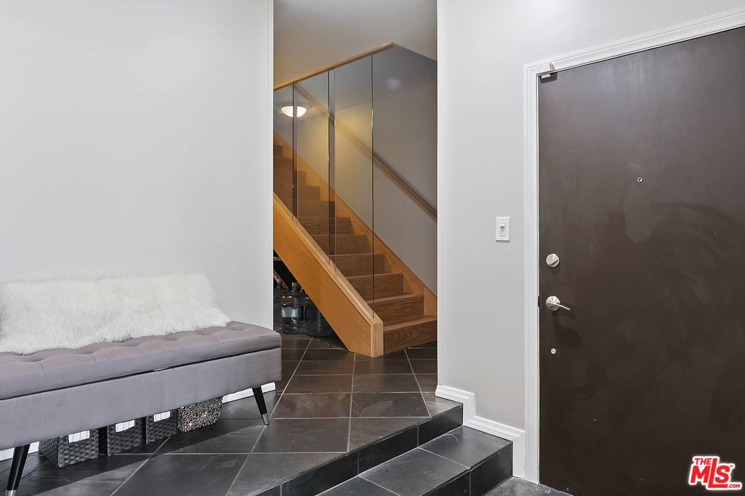 368 Pershing Drive Playa del Rey, CA 90293 - Photo 10 of 13