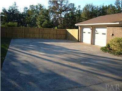 10209 Gallows Road Cantonment, FL 32533 - Photo 18 of 22 Gallery Image 18