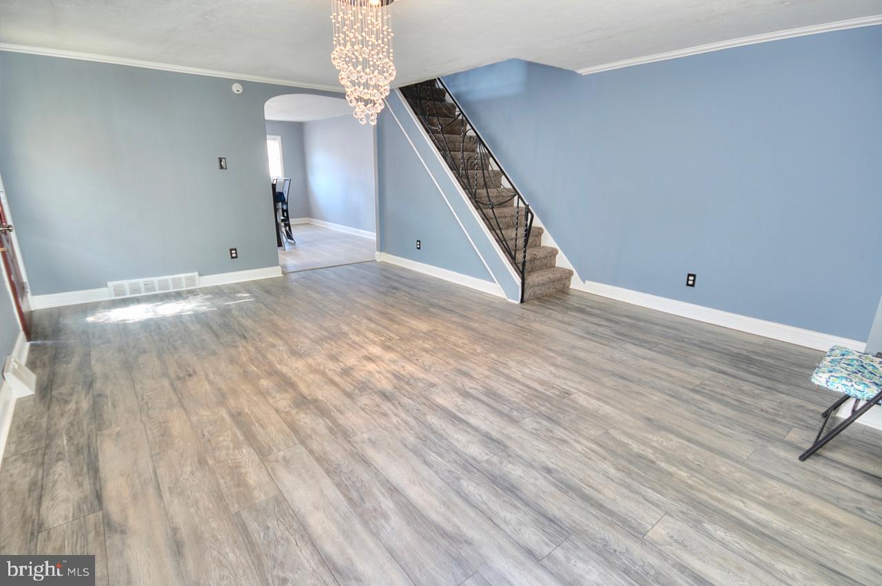 2815 Shipley Road Philadelphia, PA 19152 - Photo 3 of 19 Gallery Image 3