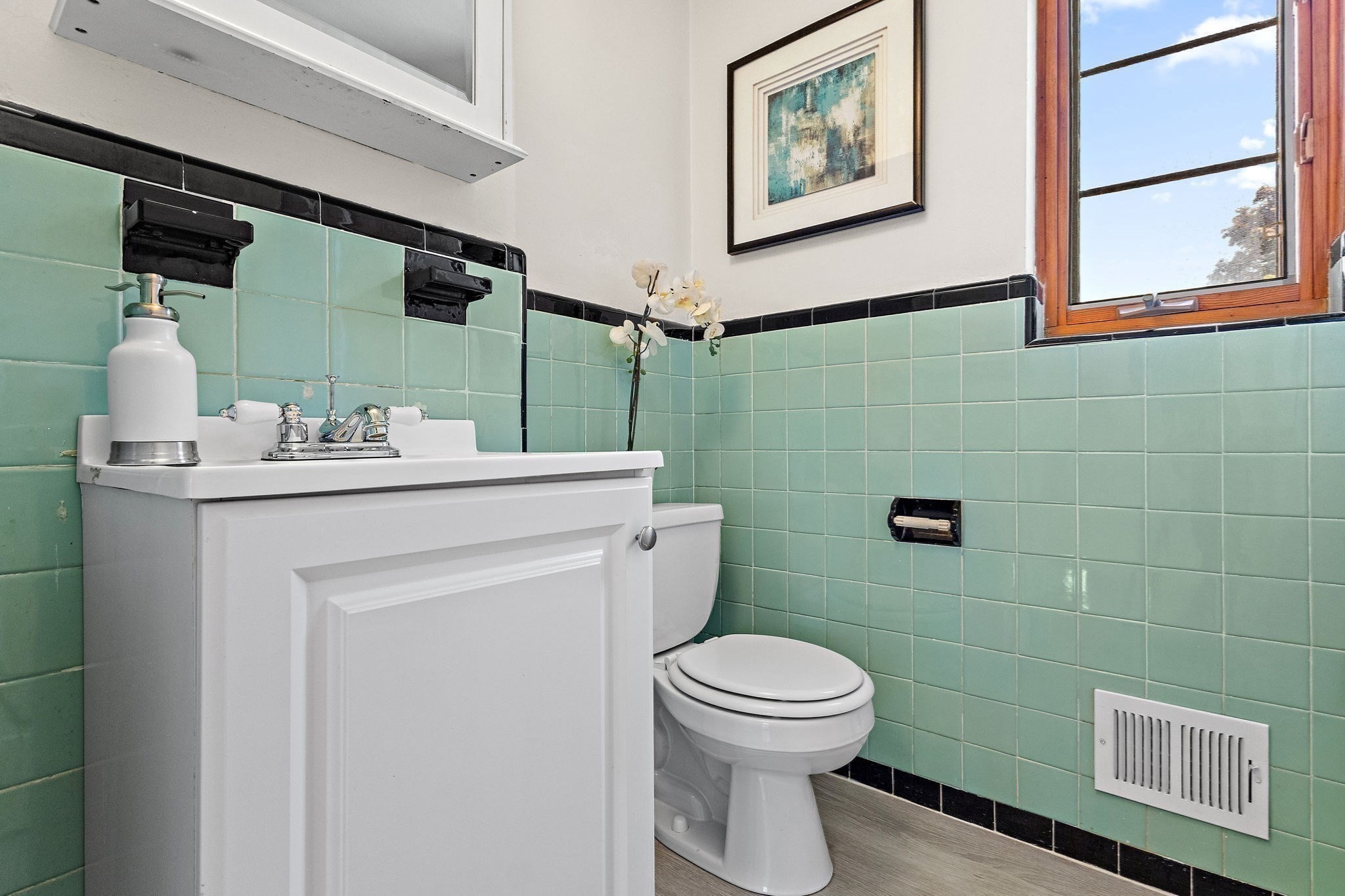 98 Duff Street, Unit 98 Watertown, MA 02472 - Photo 25 of 37 Gallery Image 25