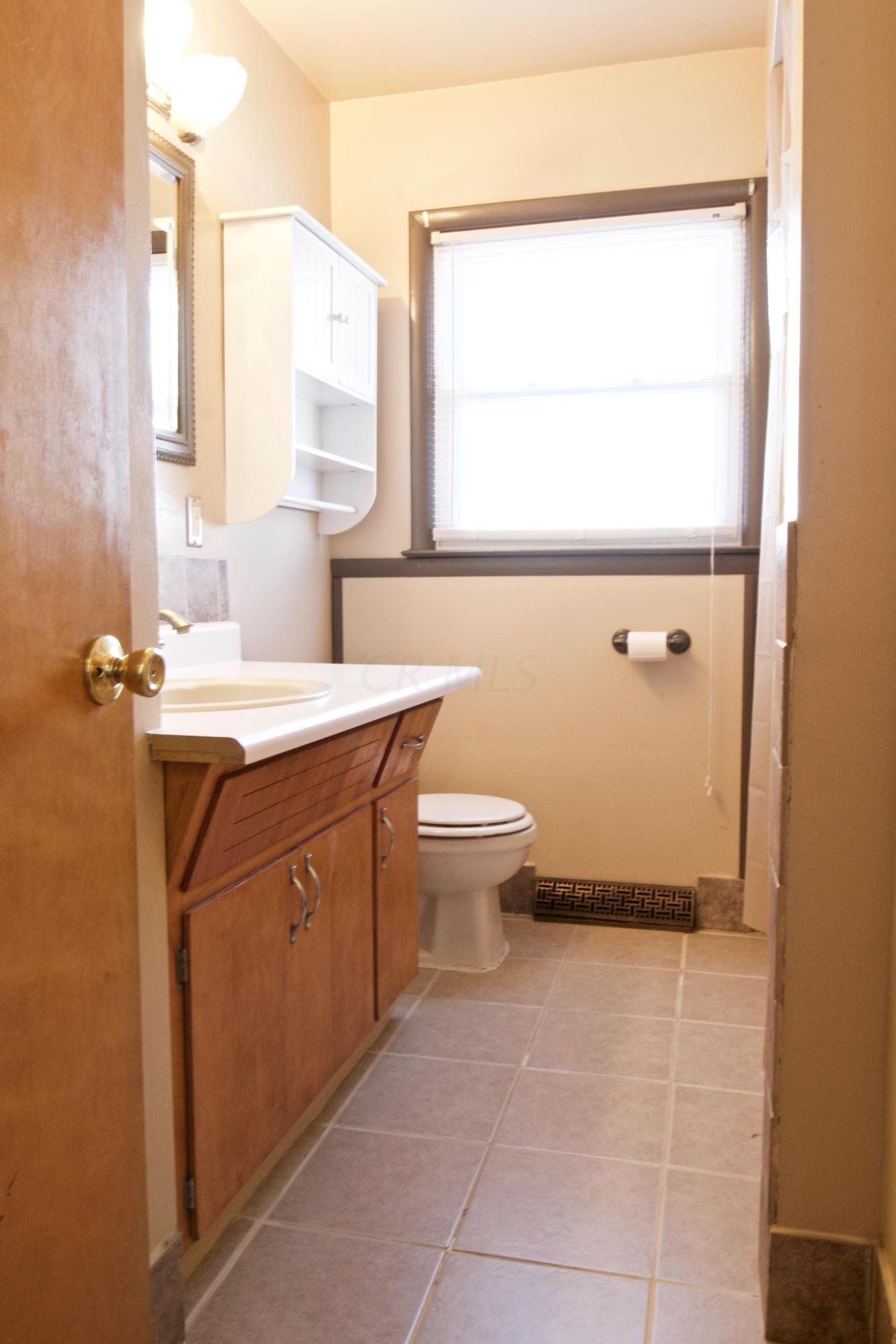 403 Spring Street Lancaster, OH 43130 - Photo 8 of 15 Gallery Image 8