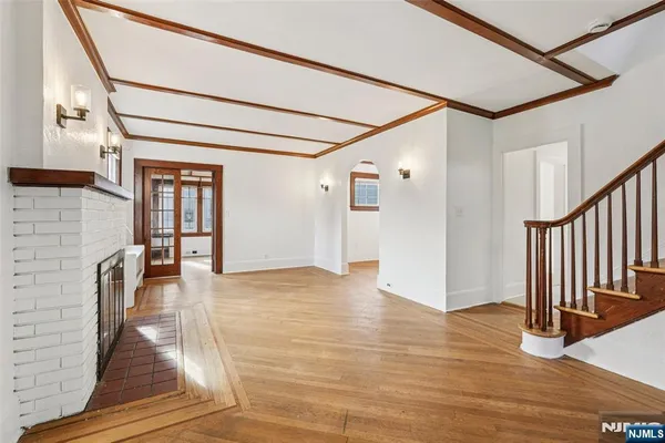 $489,000 | 8 North Elk Avenue, Dover, NJ 07801