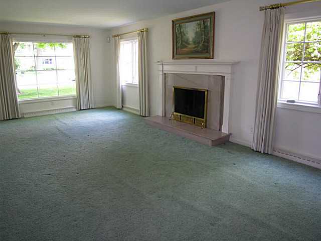 2235 Dorset Road Columbus, OH 43221 - Photo 3 of 20