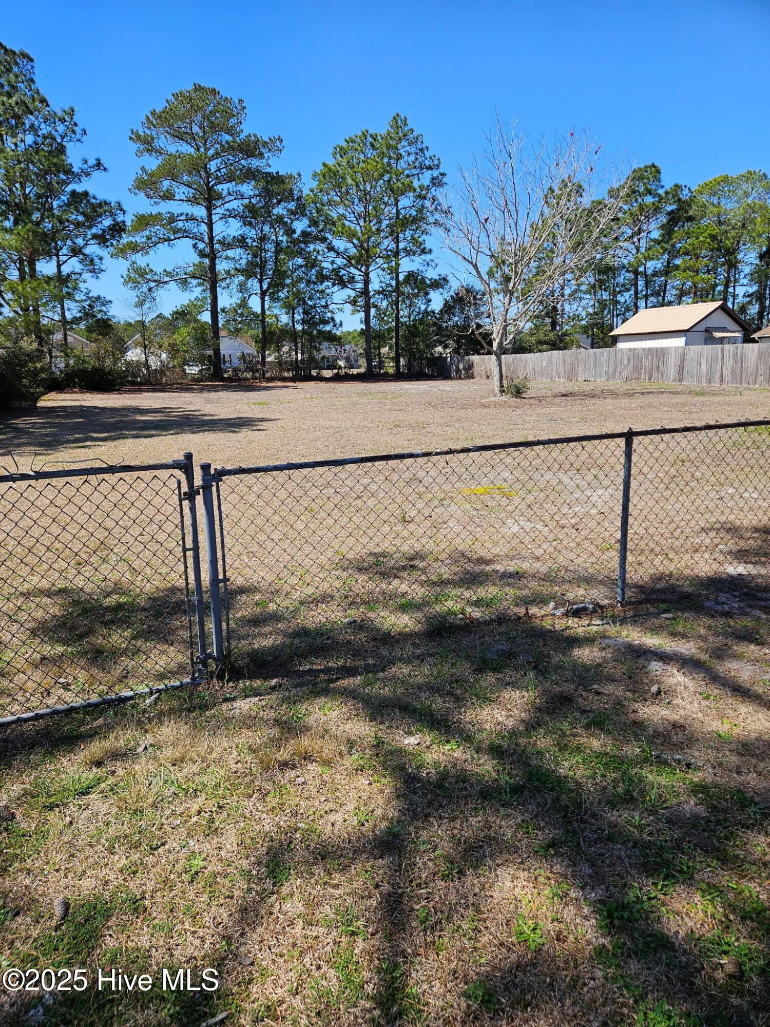 460 Sand Ridge Road Hubert, NC 28539 - Photo 5 of 15 7527805453099430575