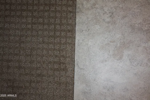 $2,300 | 15420 North 58th Avenue, Glendale, AZ 85306