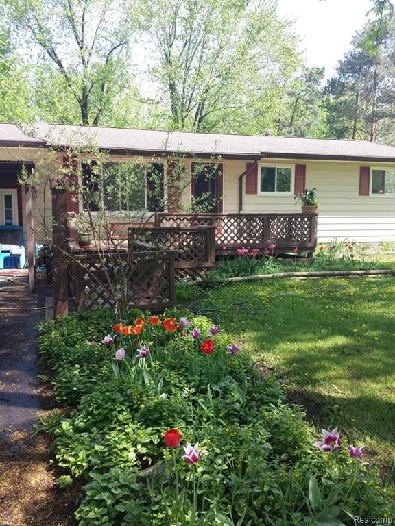 3648 Davison Road Lapeer, MI 48446 - Photo 2 of 23