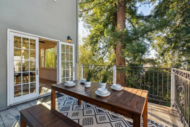 $1,595,000 | 907 Portal Avenue, Oakland, CA 94610