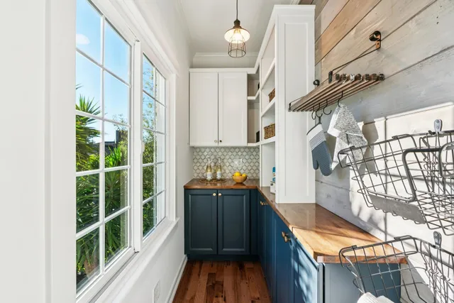 $1,595,000 | 907 Portal Avenue, Oakland, CA 94610